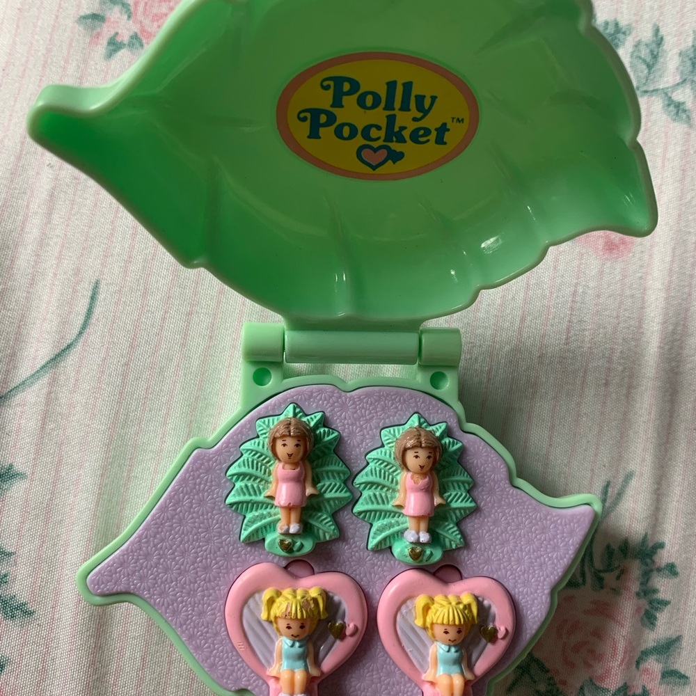 Rare Vintage 90s Polly Pocket Earrings Set with Case